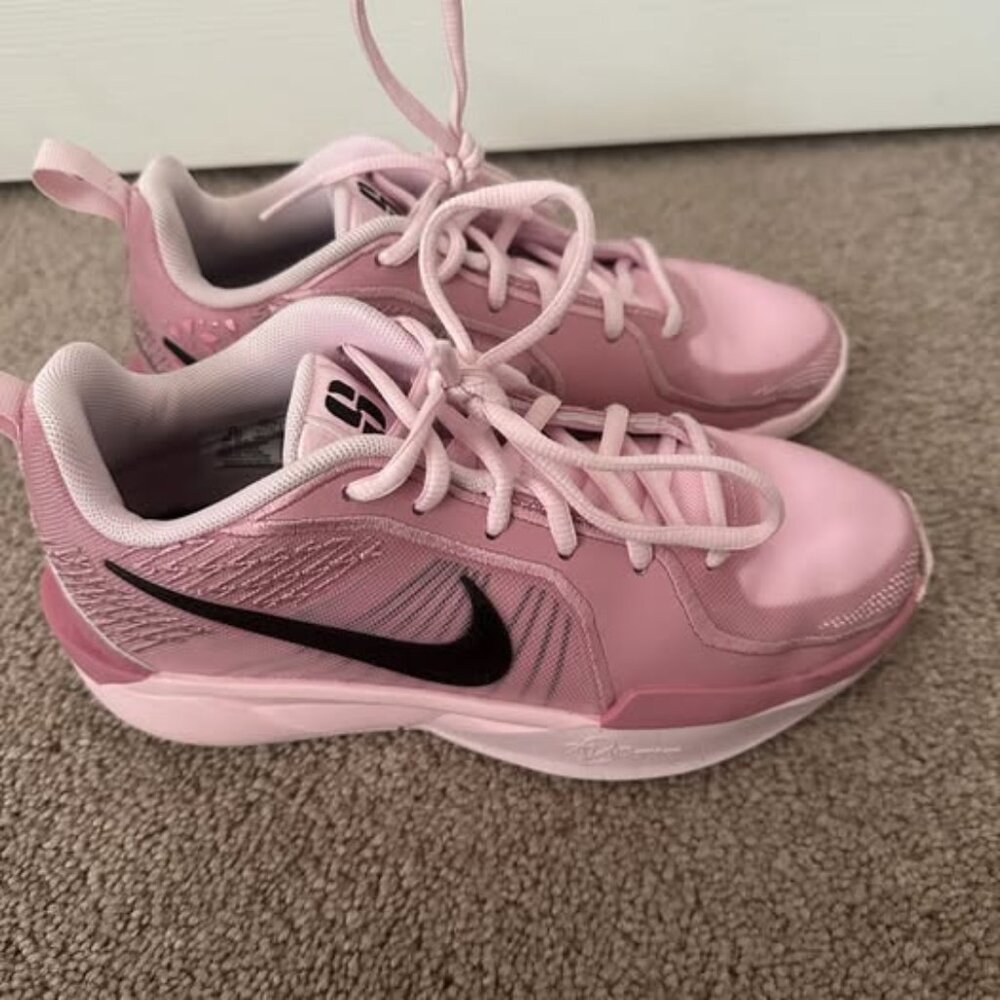 Nike Kids' Grade School Sabrina 2 Basketball Shoes Size 4